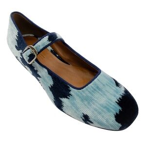 LE MONDE BERYL NAVY / LIGHT BLUE HANDMADE VELVET MARY JANE FLATS